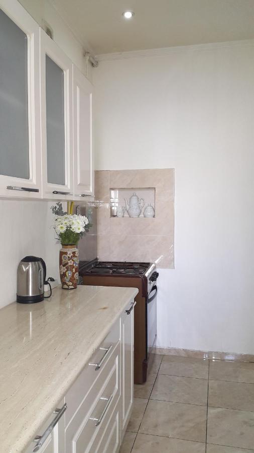 Your Home In Tbilisi Ngoại thất bức ảnh