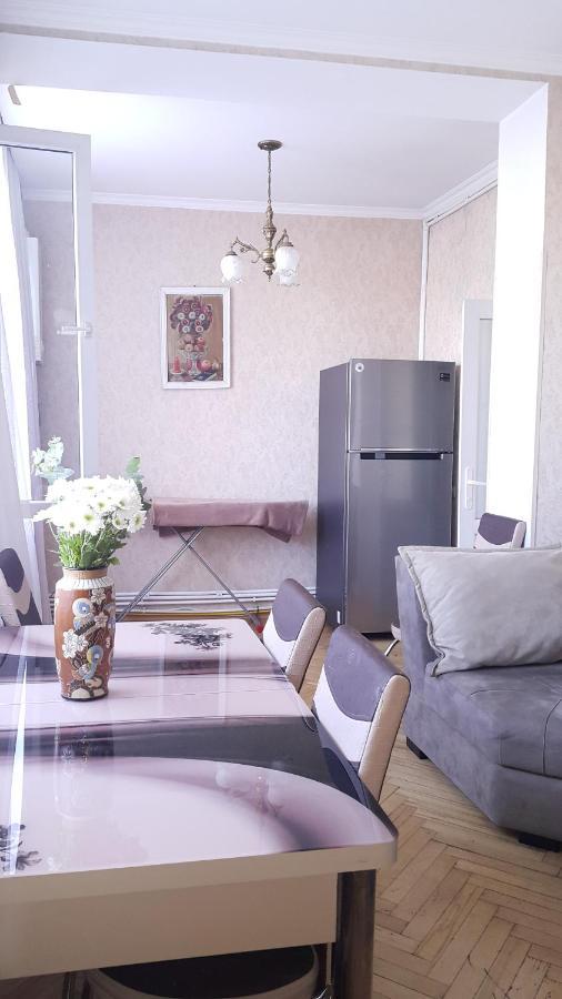 Your Home In Tbilisi Ngoại thất bức ảnh